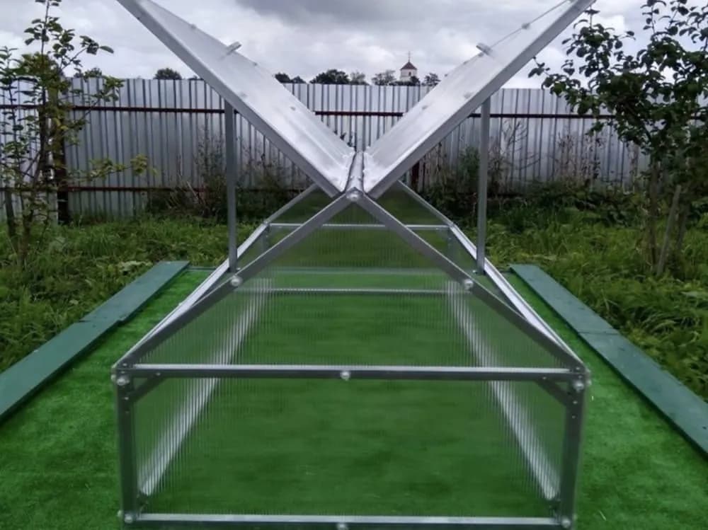 Jak zamontować poliwęglan: uniknij najczęstszych błędów i problemów