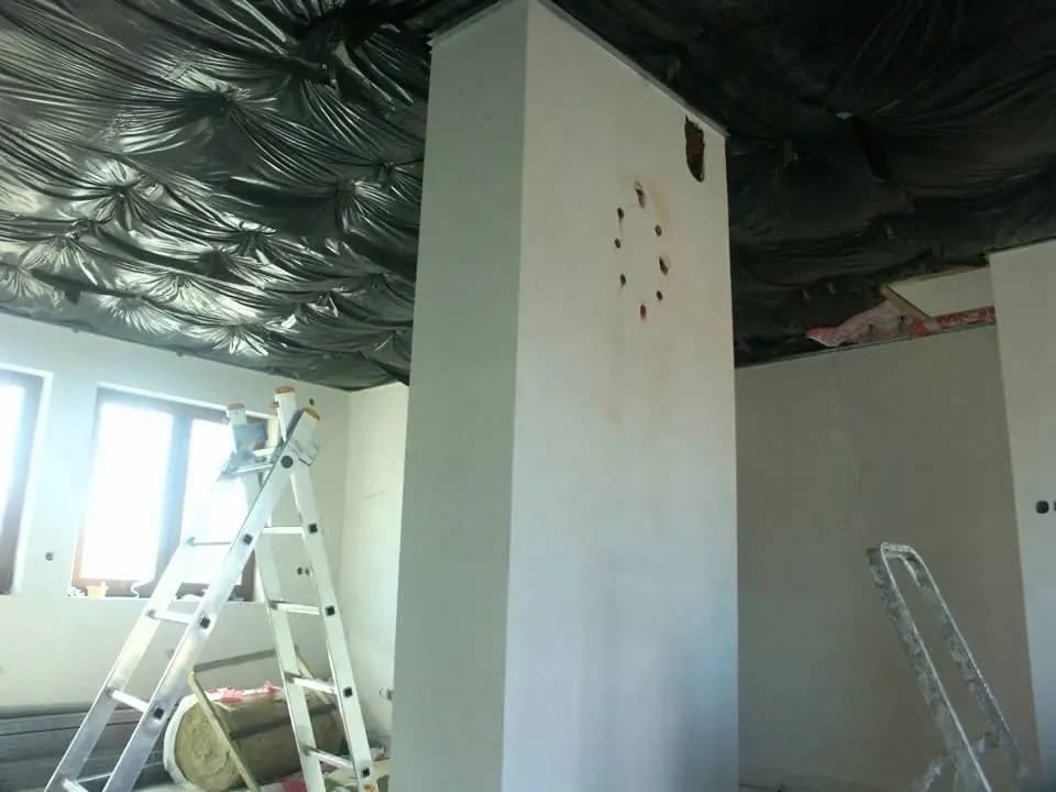 Czym zaślepić otwór w kominie? Poznaj skuteczne metody i materiały