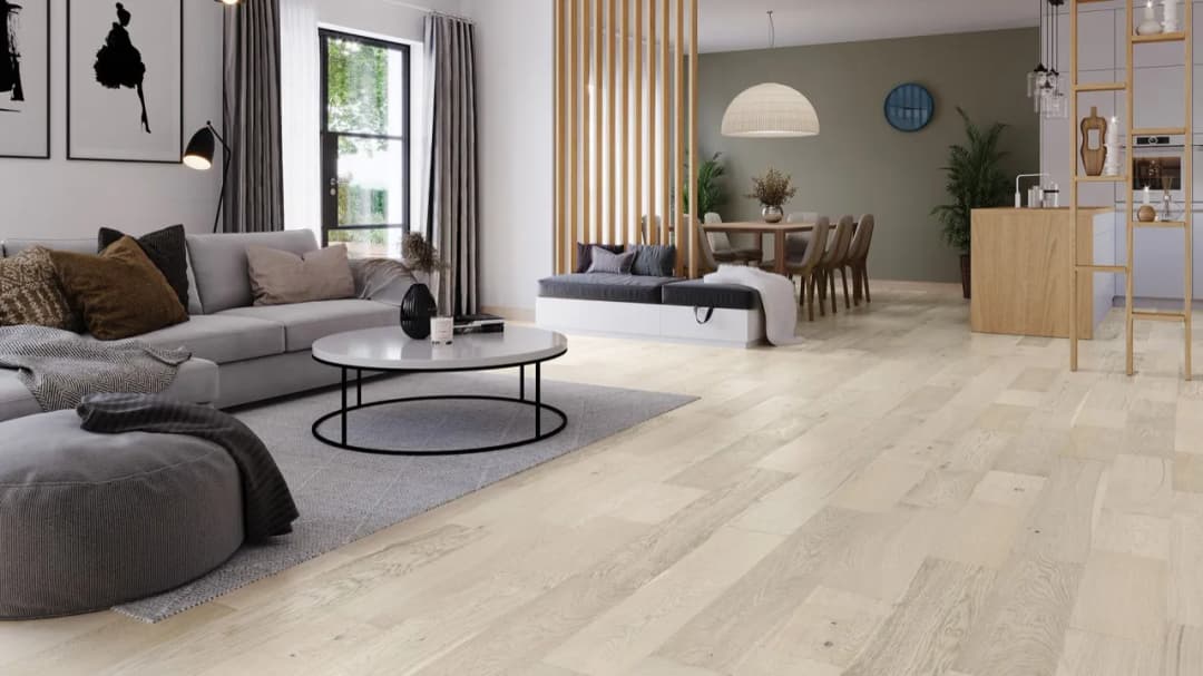 Co na podłogę w salonie? Odkryj najlepsze opcje i porady